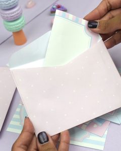 5624 - Conjunto para cartas_Enjoy 04_ambientada_detalhe (3)