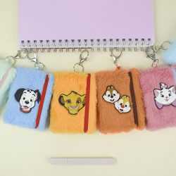 5634 - Mini Caderno Fluffy_ambientada 2